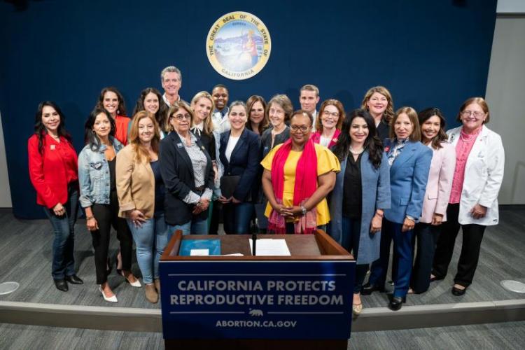 California lawmakers and advocates take action to allow Arizona providers to perform abortion care in California for Arizona patients.